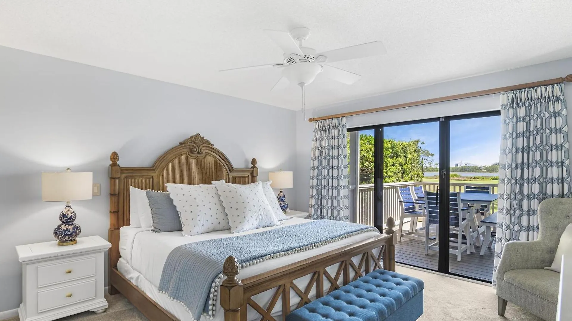 819 Harbour Point 'Steel Magnolia On The Bay' Villa Destin