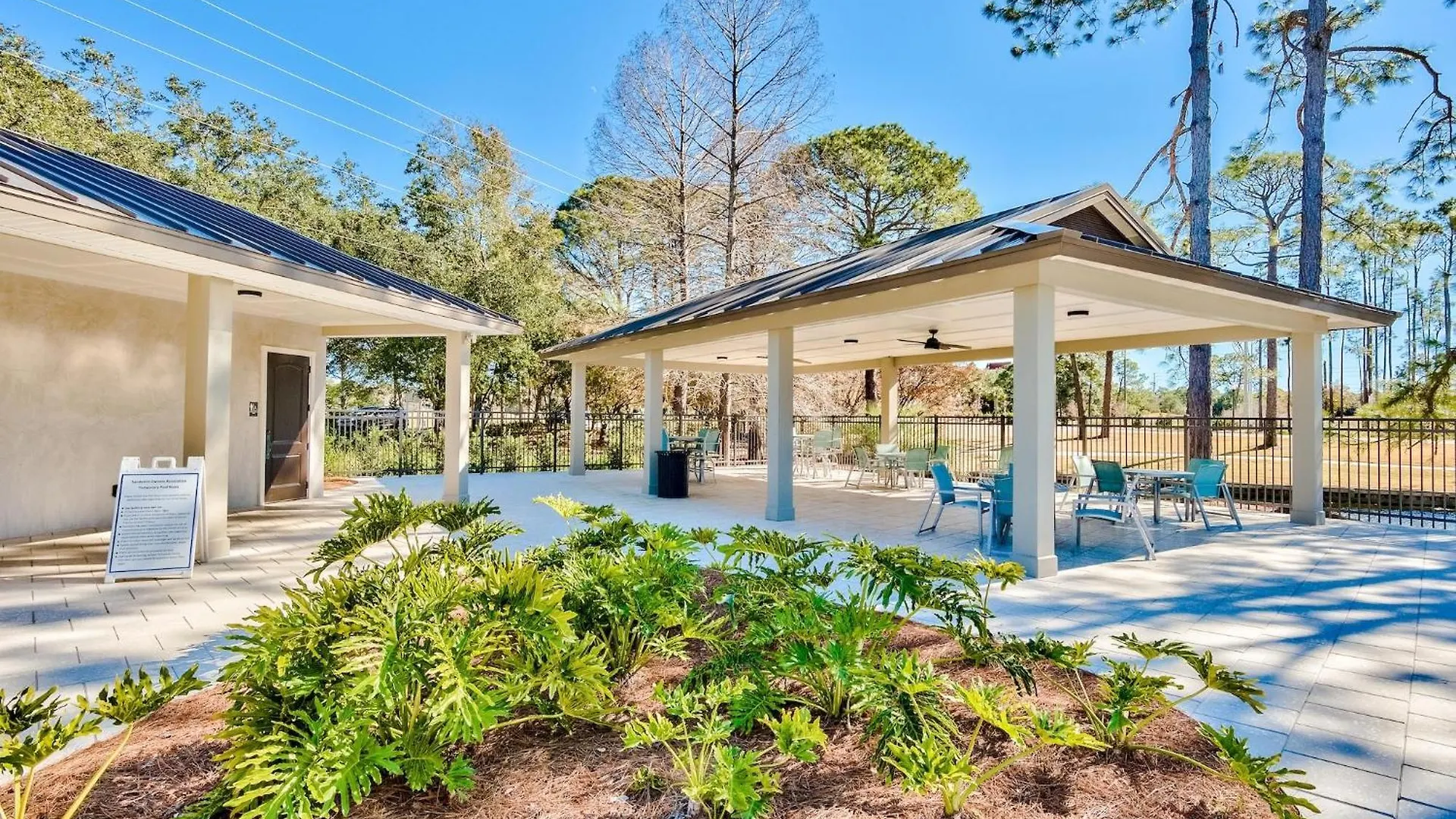 819 Harbour Point 'Steel Magnolia On The Bay' Villa Destin United States
